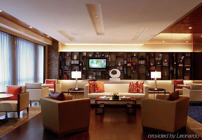 Courtyard By Marriott Shanghai Jiading Интерьер фото